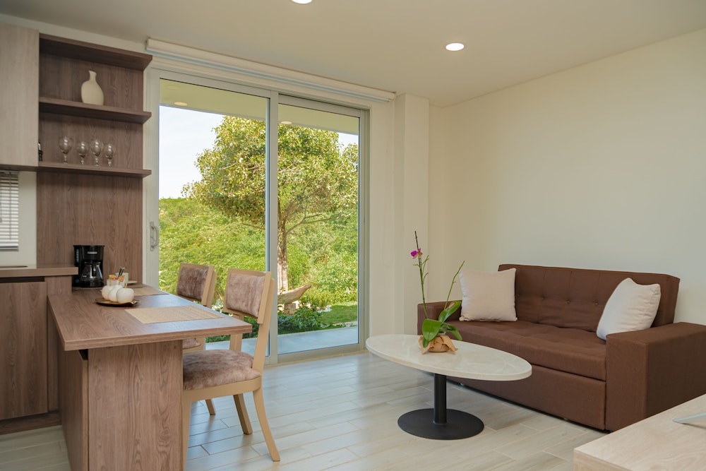 hotel explore cano dulce