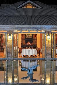 Elewana Arusha Coffee Lodge,Arusha National Park>>Arusha,4 star