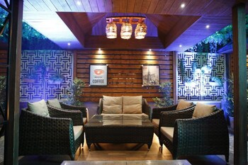 capital o 1299 hotel mukut regency