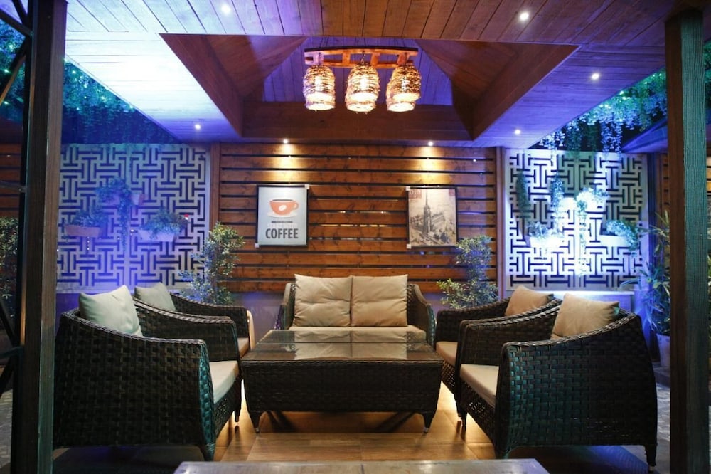 capital o 1299 hotel mukut regency