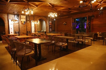 capital o 1299 hotel mukut regency