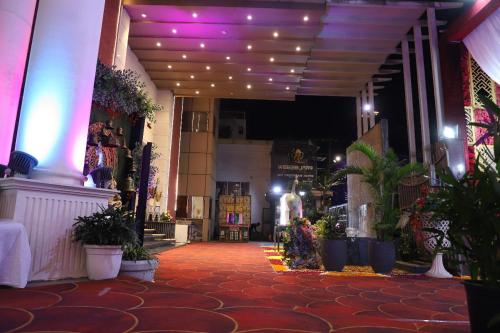 capital o 1299 hotel mukut regency