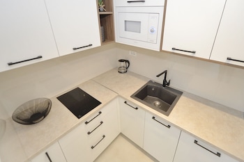 solaris lux apartments