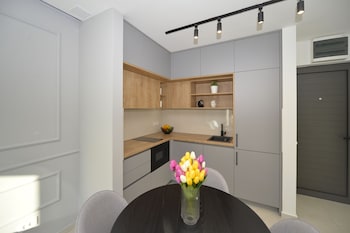 solaris lux apartments