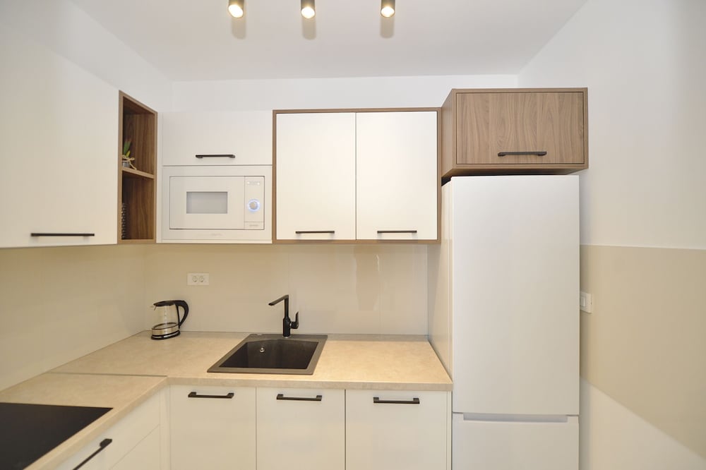 solaris lux apartments