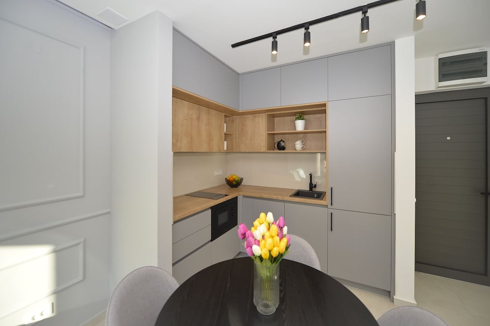 solaris lux apartments