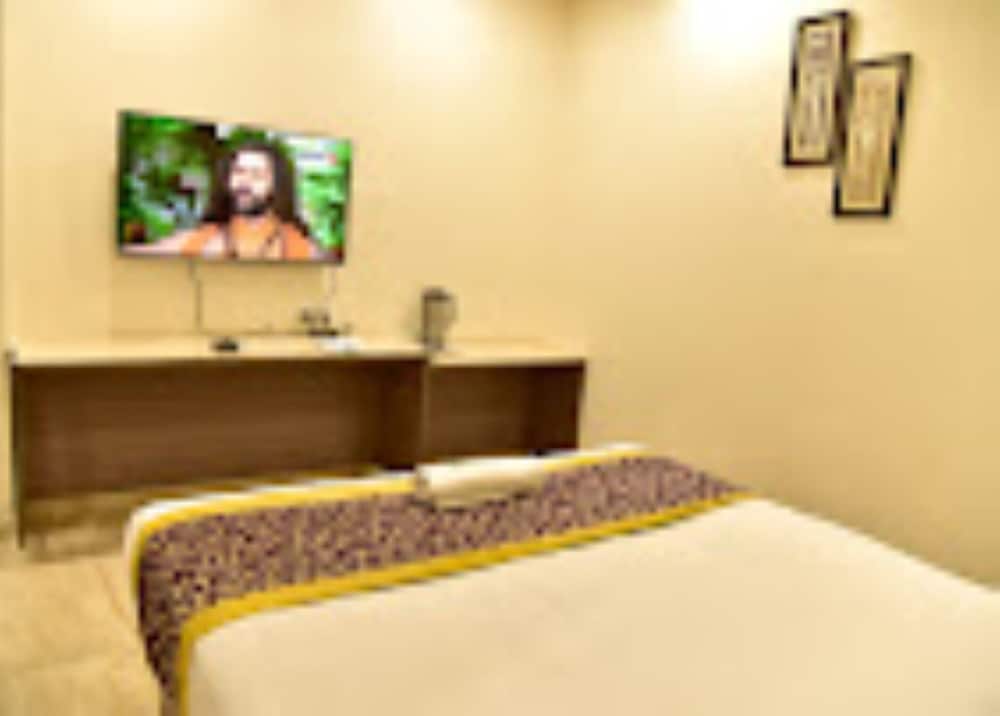 hotel dwarka nagpur
