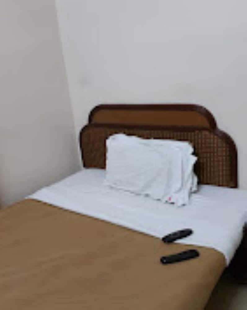 hotel dwarka nagpur