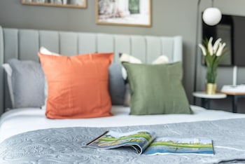 silkhaus burj daman difc dubai