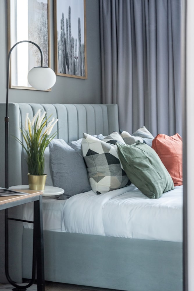 silkhaus burj daman difc dubai