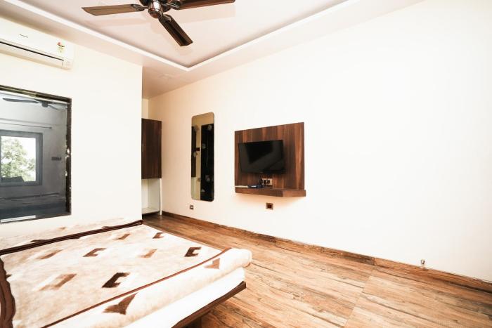 dwarka resort