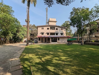 hotel mangal residency