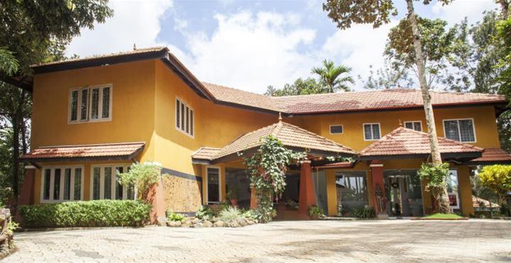 Karapuzha Village Resort, Muttil South,3 star