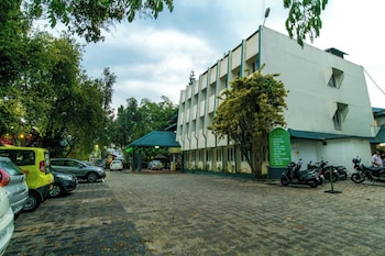 haritagiri hotel and ayurvedic village