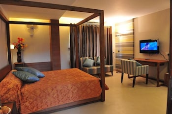 haritagiri hotel and ayurvedic village