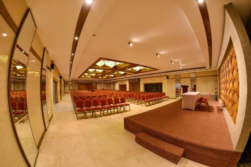 thalassery
