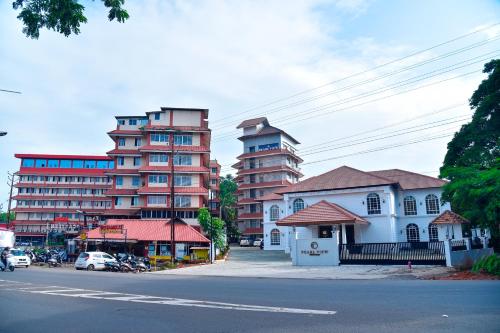 thalassery