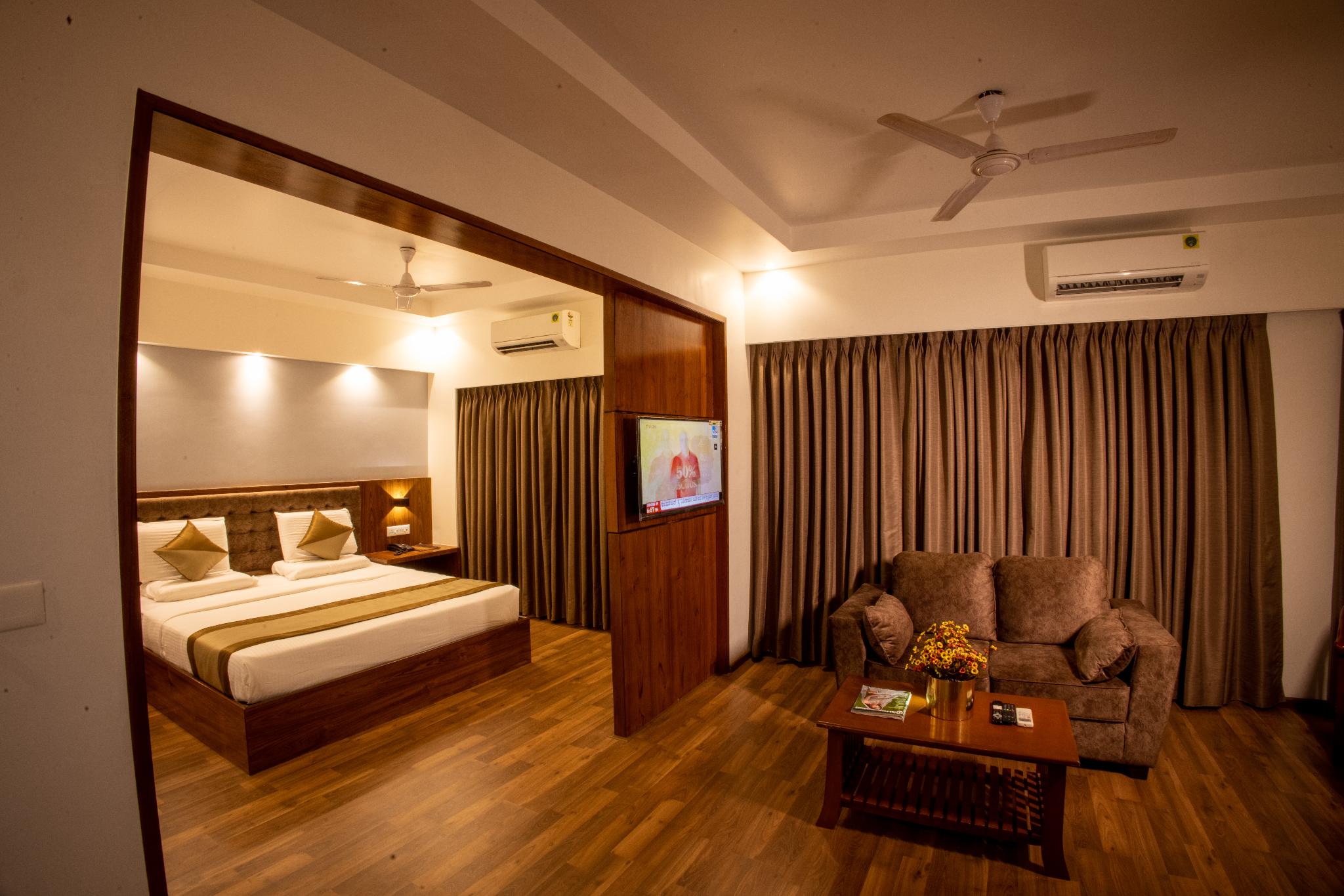 metro plaza hotel by rak rooms