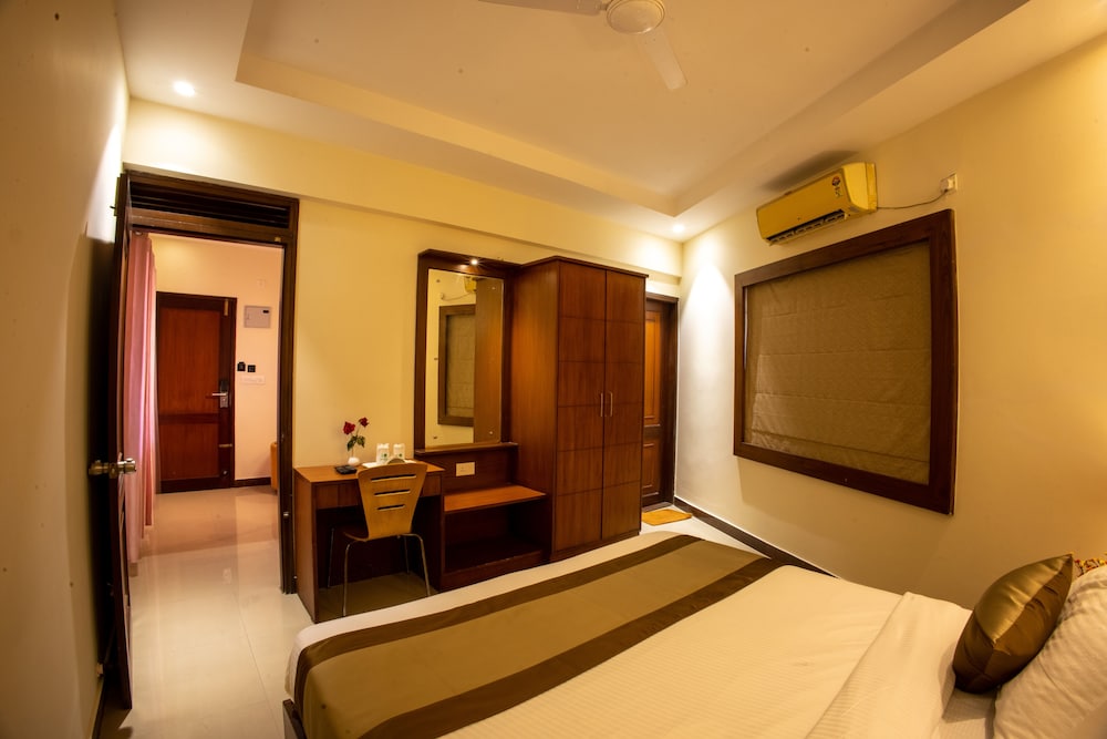 metro plaza hotel by rak rooms