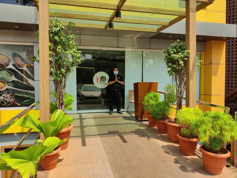 metro plaza hotel by rak rooms