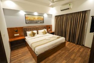 metro plaza hotel by rak rooms