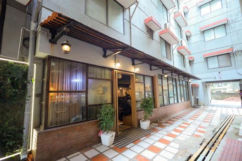 metro plaza hotel by rak rooms