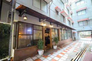 metro plaza hotel by rak rooms