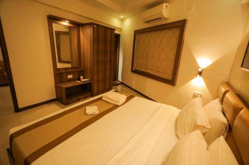 metro plaza hotel by rak rooms