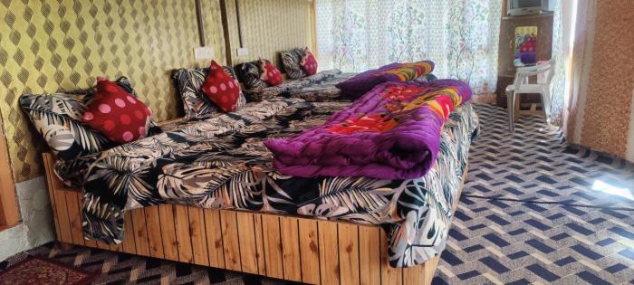 new snow view resort pahalgam