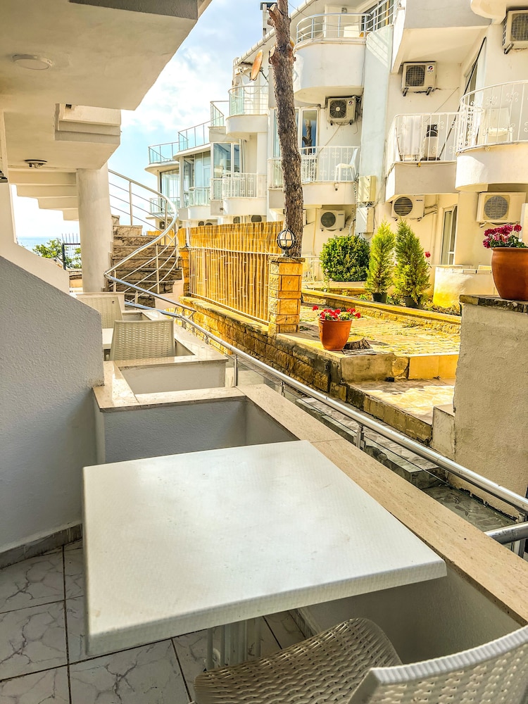 mercan otel