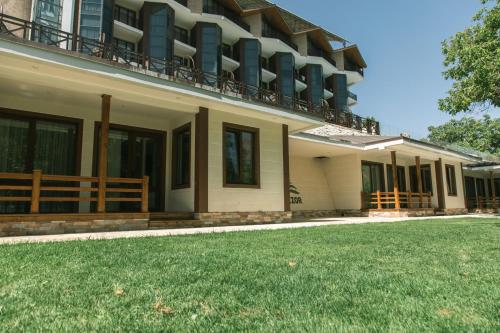 archazor mountain resort