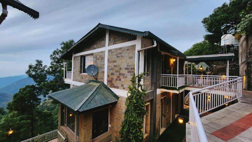 blossom resort kasauli