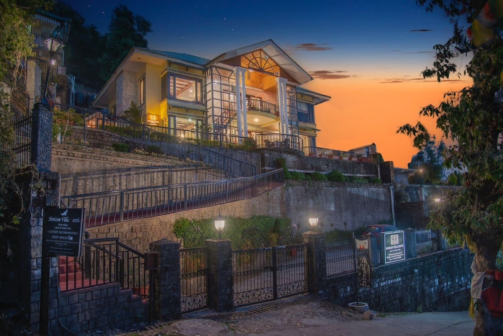 the horizon villa south