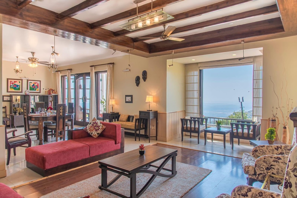 the horizon villa south