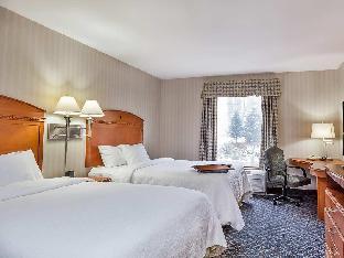 hampton inn and suites jamestown