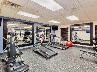 hampton inn and suites jamestown