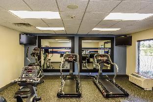 hampton inn and suites jamestown