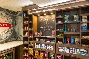 hampton inn and suites jamestown