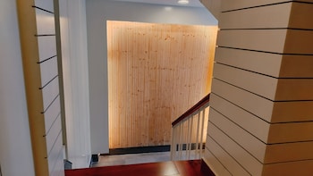 hotel highland bhagsu