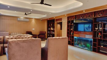 hotel highland bhagsu