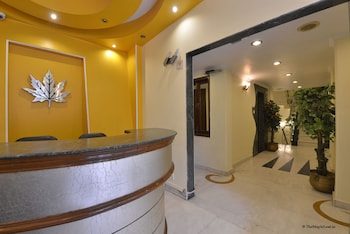 the maple leaf dlf cyber city