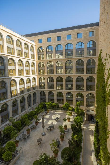 grand court jerusalem