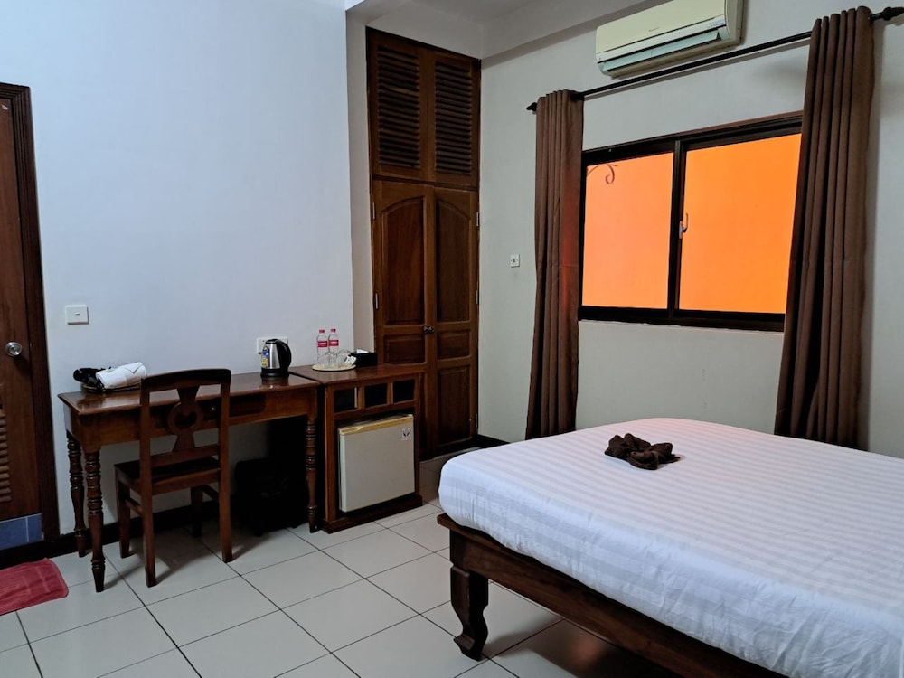 den hotel totonou siem reap
