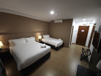 yu hotel chinatown