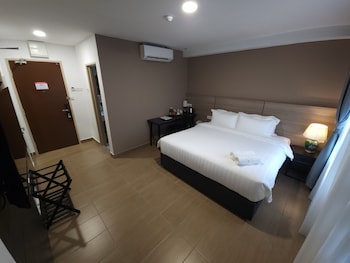 yu hotel chinatown