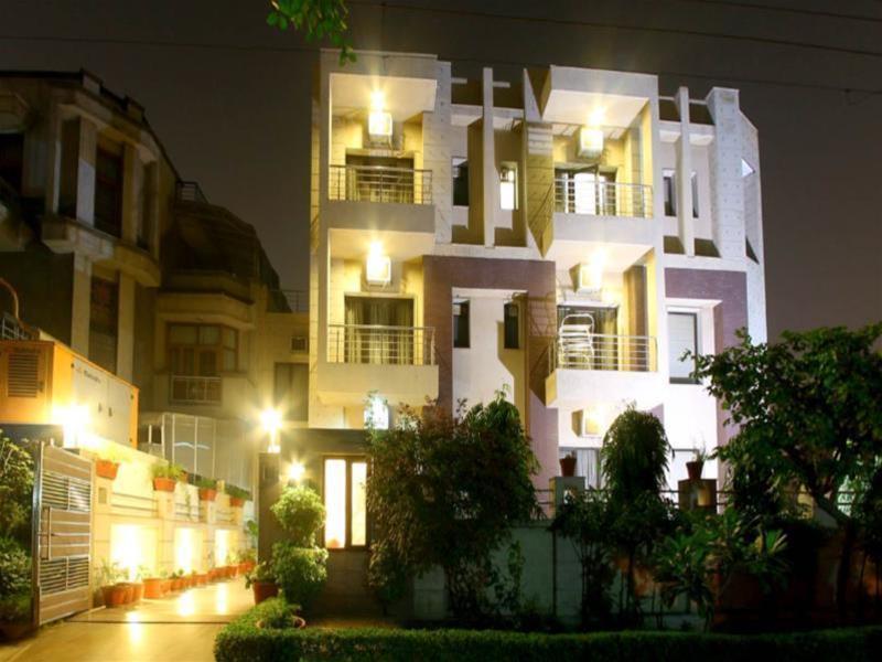 Enkay Residency M Block,Gurugram>>Delhi,3 star