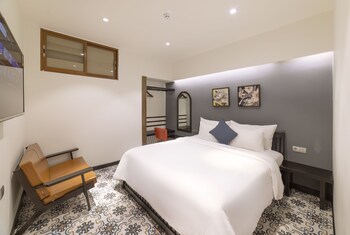 brick house dalat hotel