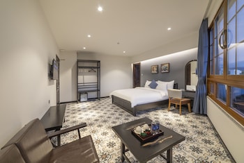 brick house dalat hotel