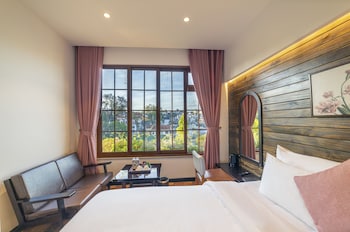 brick house dalat hotel