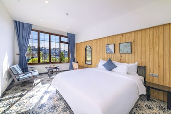 brick house dalat hotel